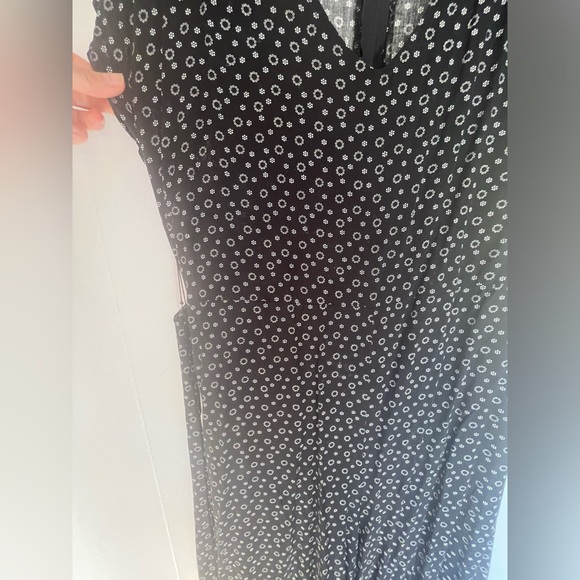 Chaps Wide Leg Floral Jumpsuit - Picture 11 of 14